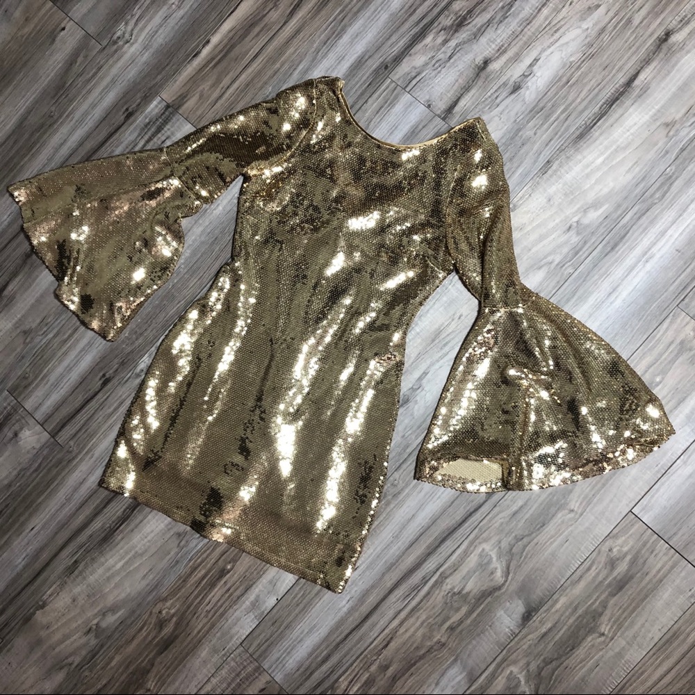 **SOLD** Lulus Gold Sequin Dress